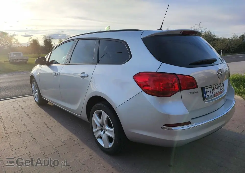 OPEL Astra 1.6 Selection