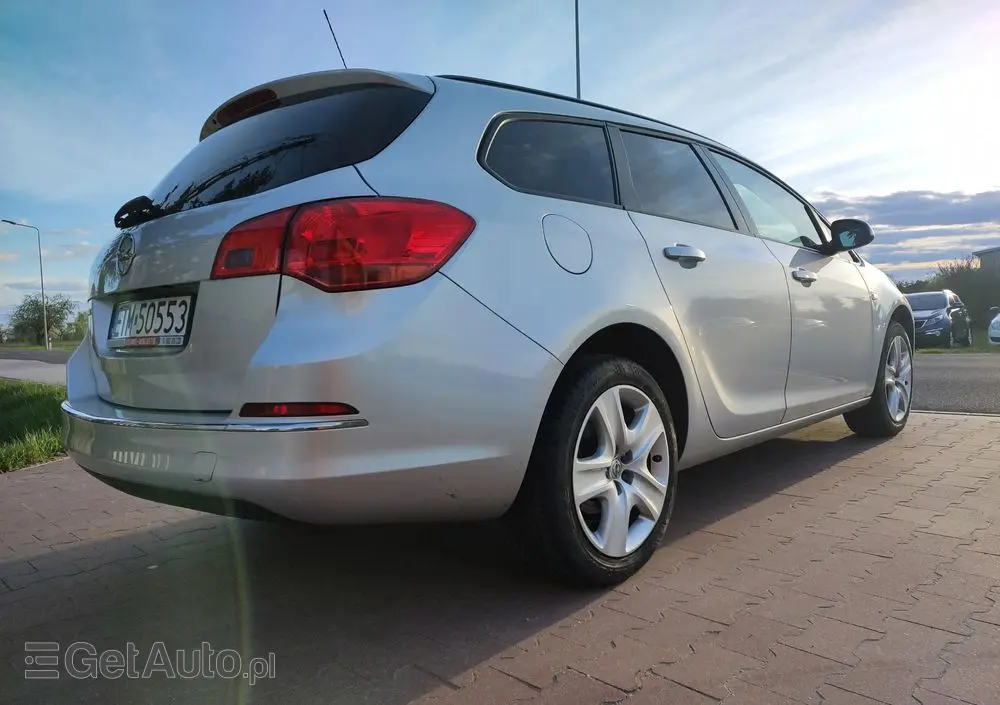 OPEL Astra 1.6 Selection