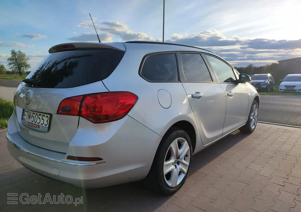 OPEL Astra 1.6 Selection
