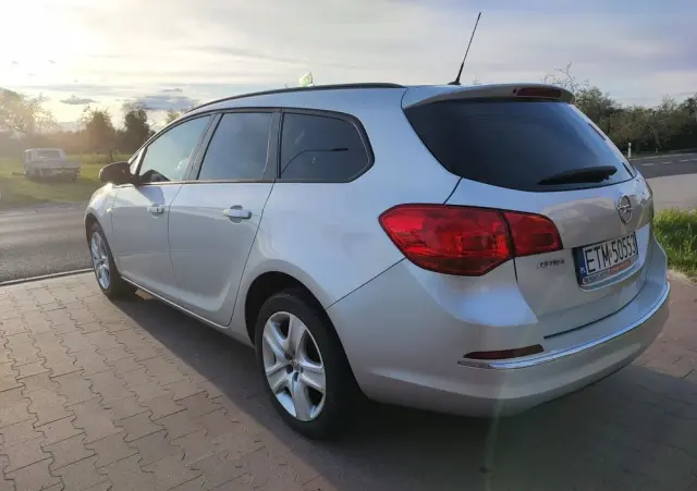OPEL Astra 1.6 Selection