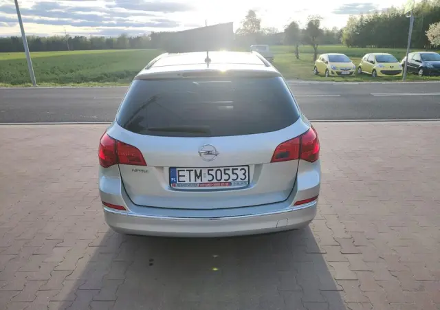 OPEL Astra 1.6 Selection