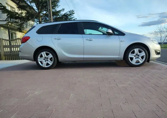 OPEL Astra 1.6 Selection