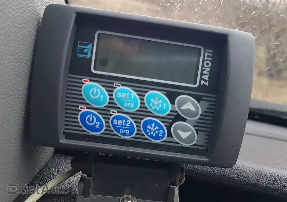 MERCEDES-BENZ Sprinter CHŁODNIA IZOTERMA 8EP AGREGAT ZANOTTI 4,22x2,15x2,30 KLIMA 314 CDI 