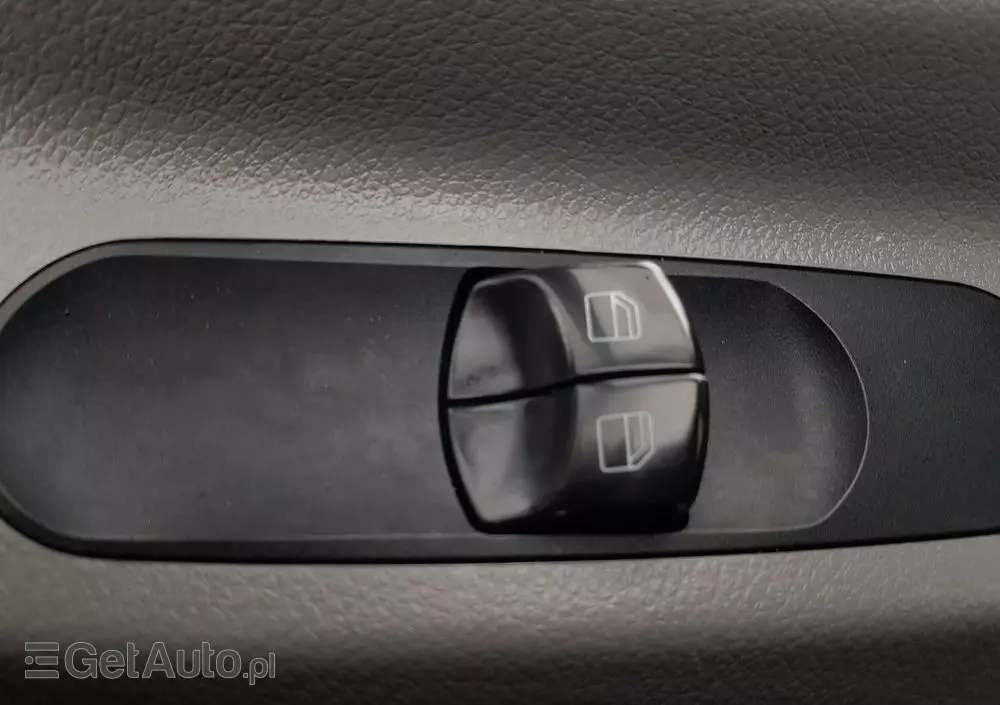 MERCEDES-BENZ Sprinter CHŁODNIA IZOTERMA 8EP AGREGAT ZANOTTI 4,22x2,15x2,30 KLIMA 314 CDI 