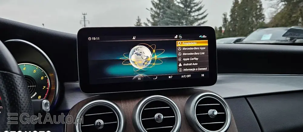 MERCEDES-BENZ Klasa C 200 4Matic 9G-TRONIC AMG Line