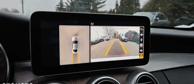 MERCEDES-BENZ Klasa C 200 4Matic 9G-TRONIC AMG Line