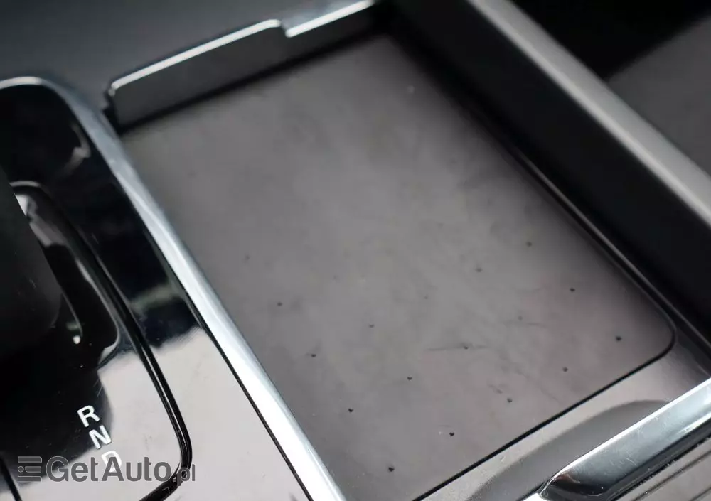 VOLVO XC 60 B4 B Momentum