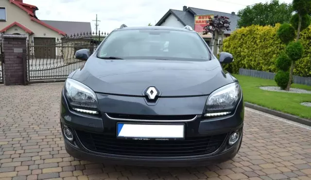 RENAULT Megane 