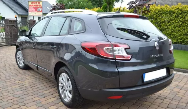 RENAULT Megane 