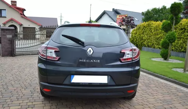 RENAULT Megane 