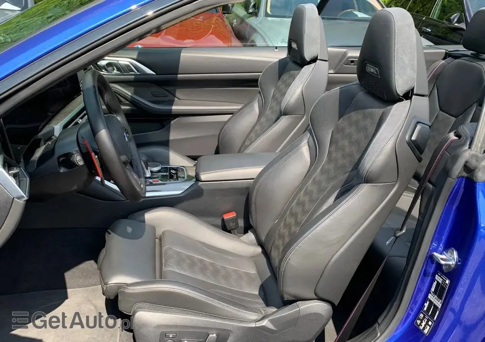 BMW M4 Cabrio Competition M xDrive