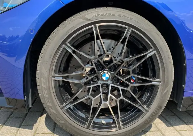 BMW M4 Cabrio Competition M xDrive