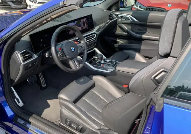 BMW M4 Cabrio Competition M xDrive