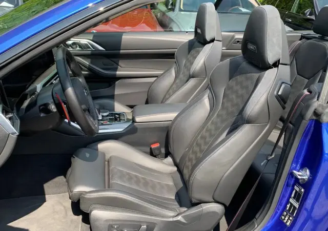 BMW M4 Cabrio Competition M xDrive