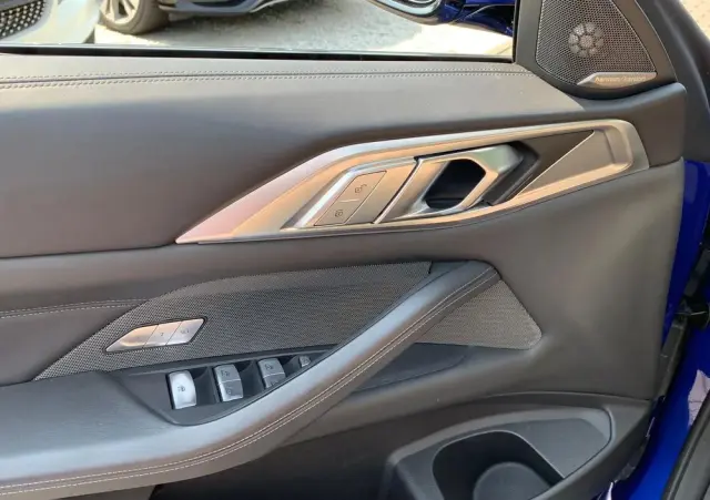 BMW M4 Cabrio Competition M xDrive