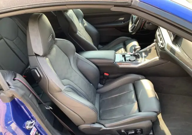 BMW M4 Cabrio Competition M xDrive