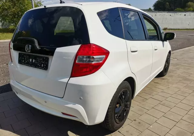 HONDA Jazz 1.4 i-VTEC Comfort