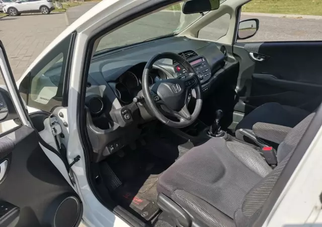 HONDA Jazz 1.4 i-VTEC Comfort