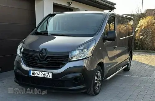 RENAULT Trafic 