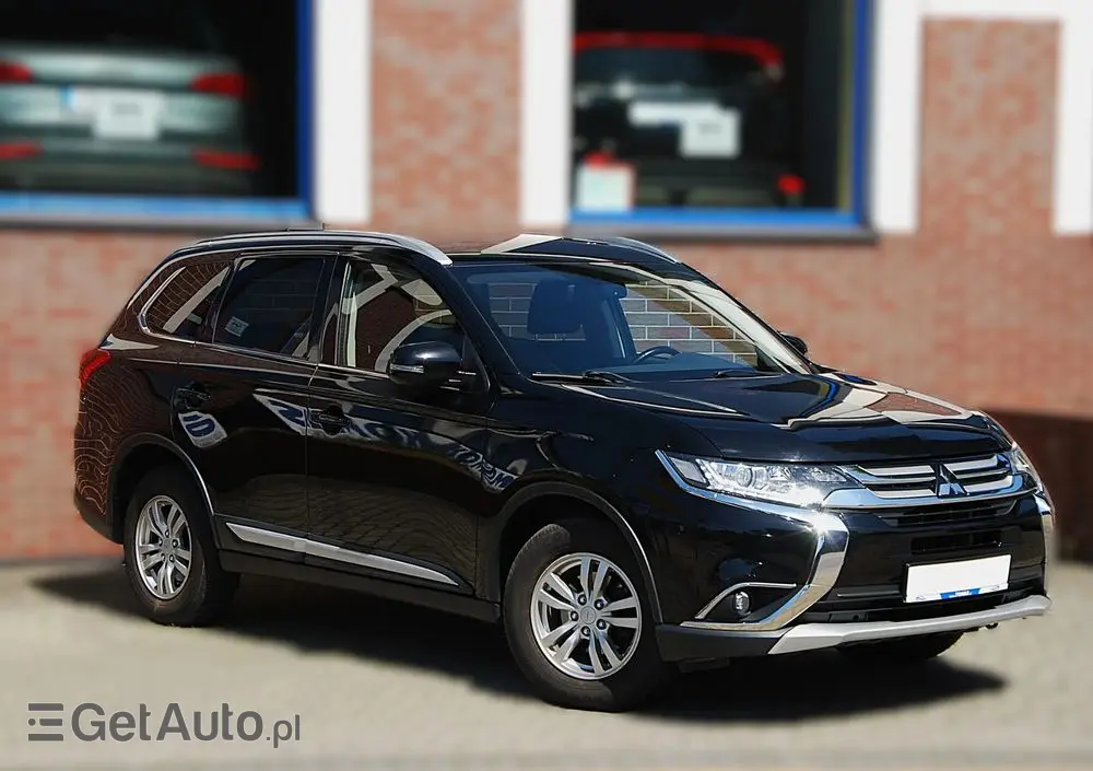 MITSUBISHI Outlander 2.0 Intense + 4WD CVT