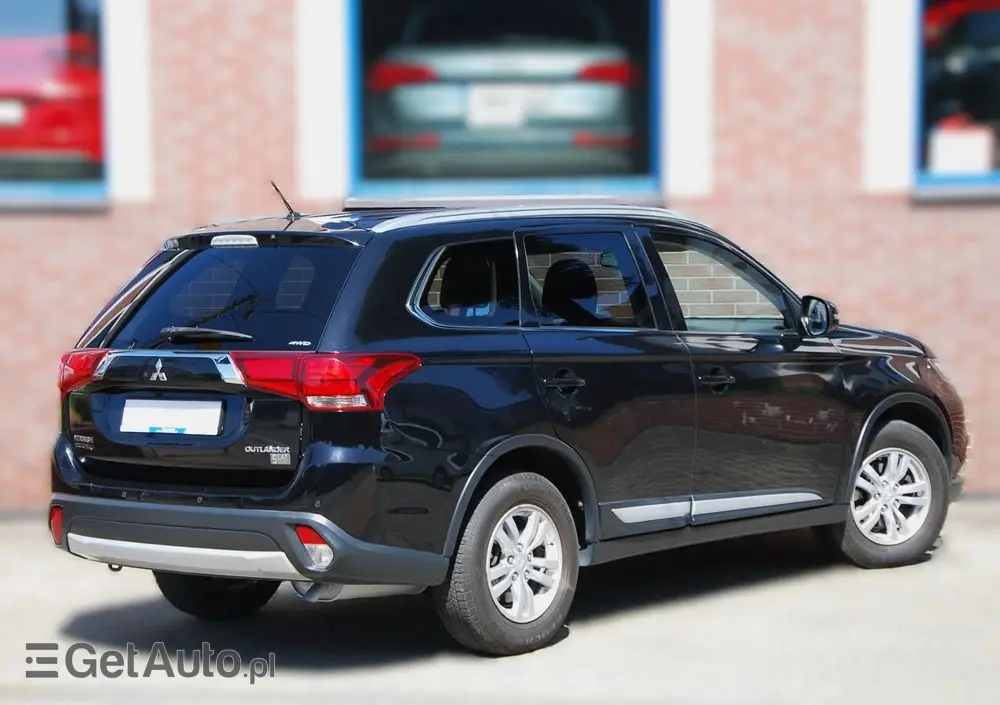 MITSUBISHI Outlander 2.0 Intense + 4WD CVT