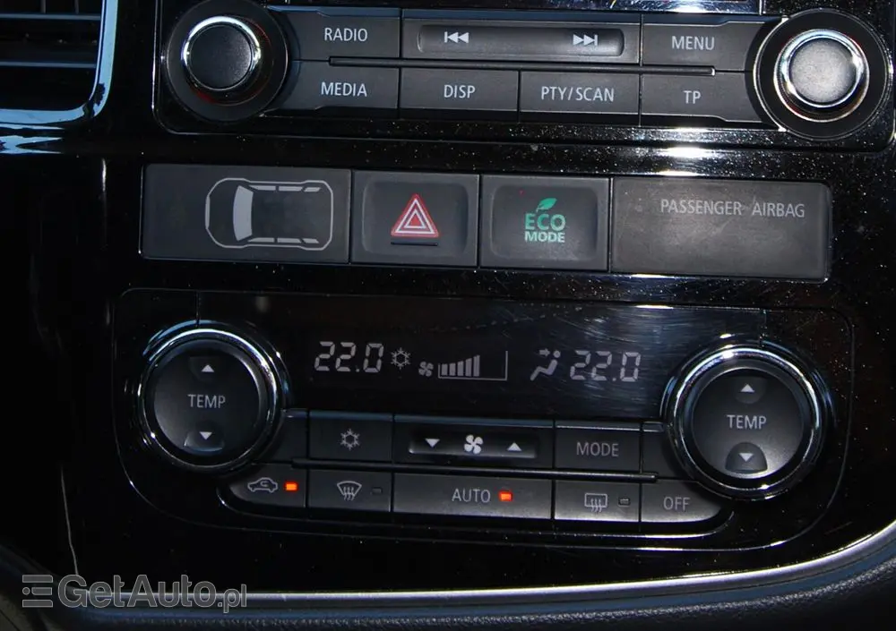 MITSUBISHI Outlander 2.0 Intense + 4WD CVT