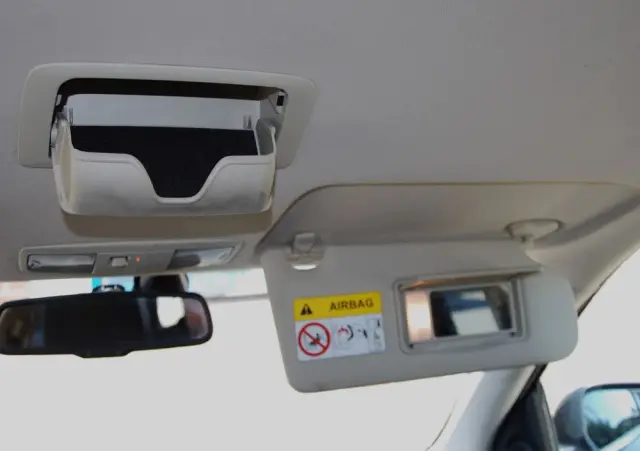 MITSUBISHI Outlander 2.0 Intense + 4WD CVT