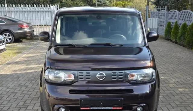 NISSAN Cube 