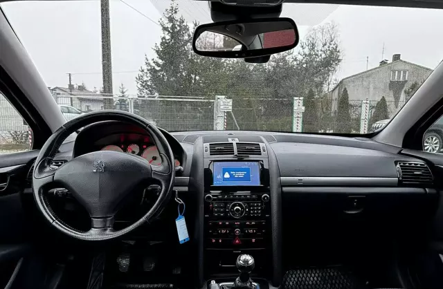 PEUGEOT 407 
