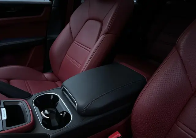 PORSCHE Cayenne Platinum Edition