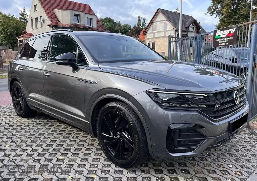 VOLKSWAGEN Touareg 3.0 V6 TDI 4Motion DPF Automatik R-Line