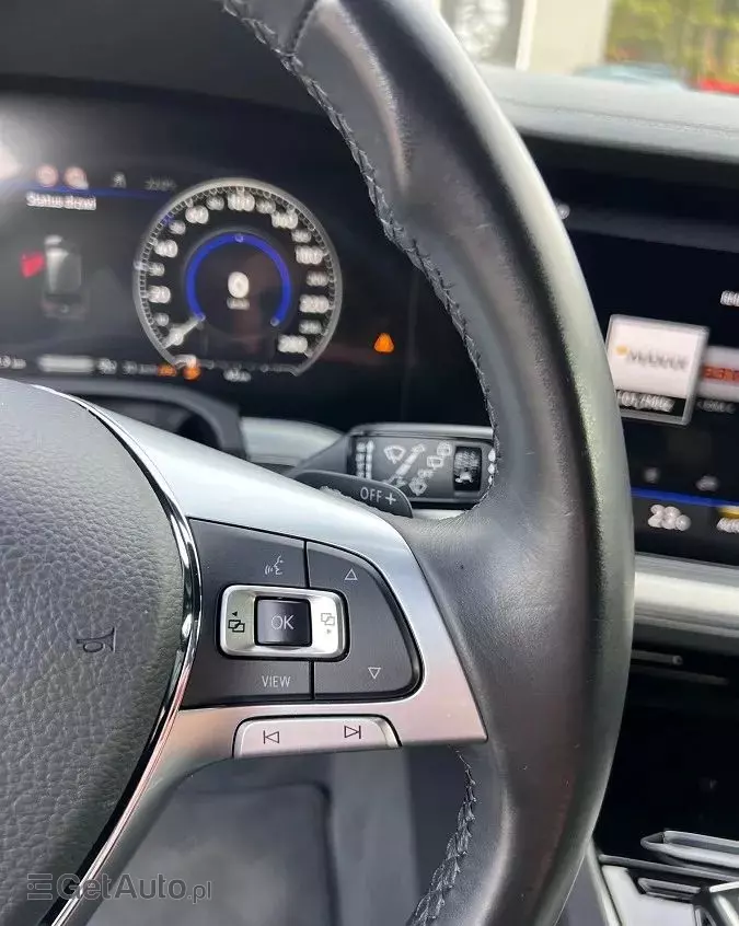 VOLKSWAGEN Touareg 3.0 V6 TDI 4Motion DPF Automatik R-Line