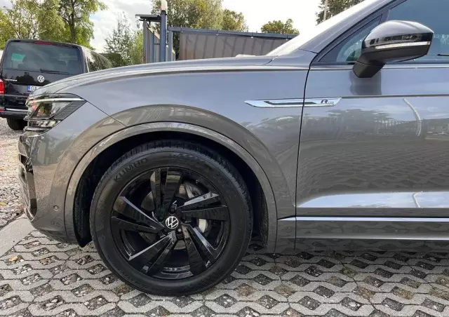 VOLKSWAGEN Touareg 3.0 V6 TDI 4Motion DPF Automatik R-Line