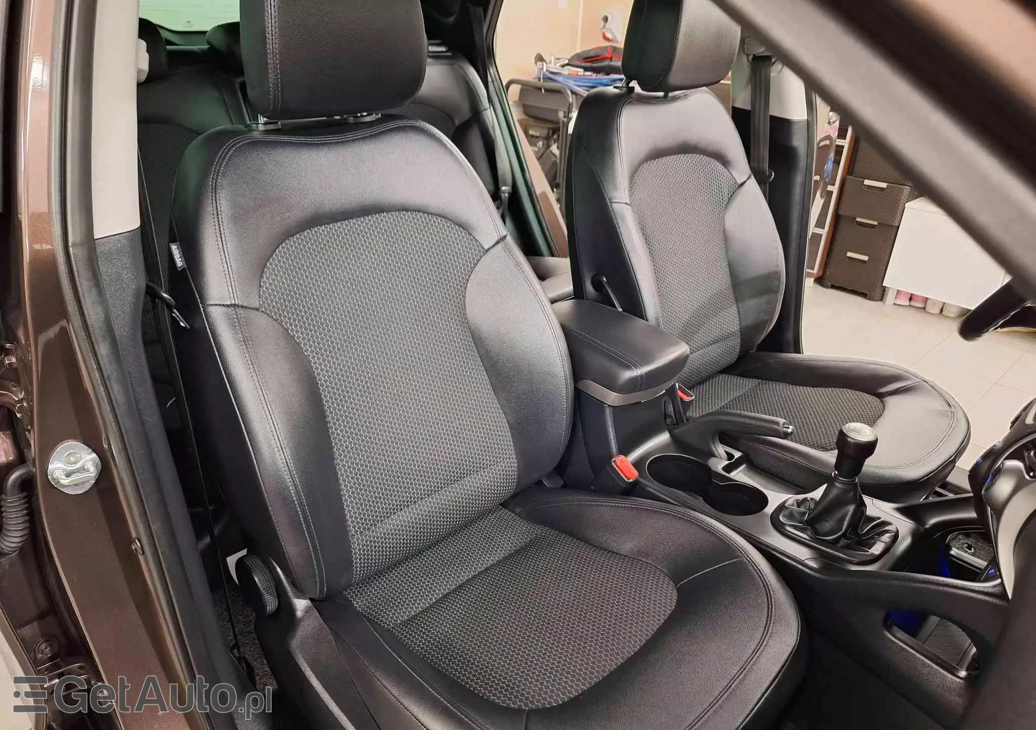 HYUNDAI Ix35 2.0 Premium 2WD