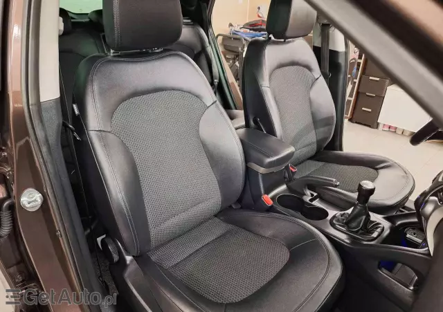 HYUNDAI Ix35 2.0 Premium 2WD