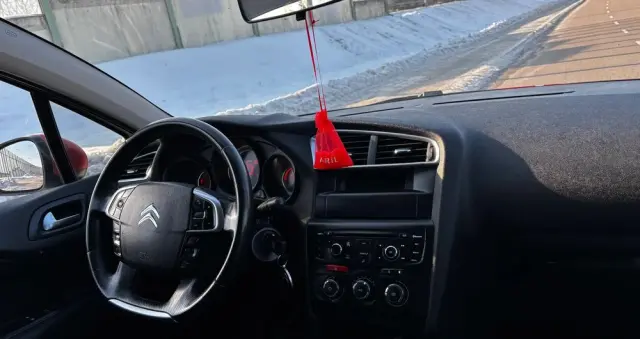 CITROËN C4 E-HDi 110 Selection