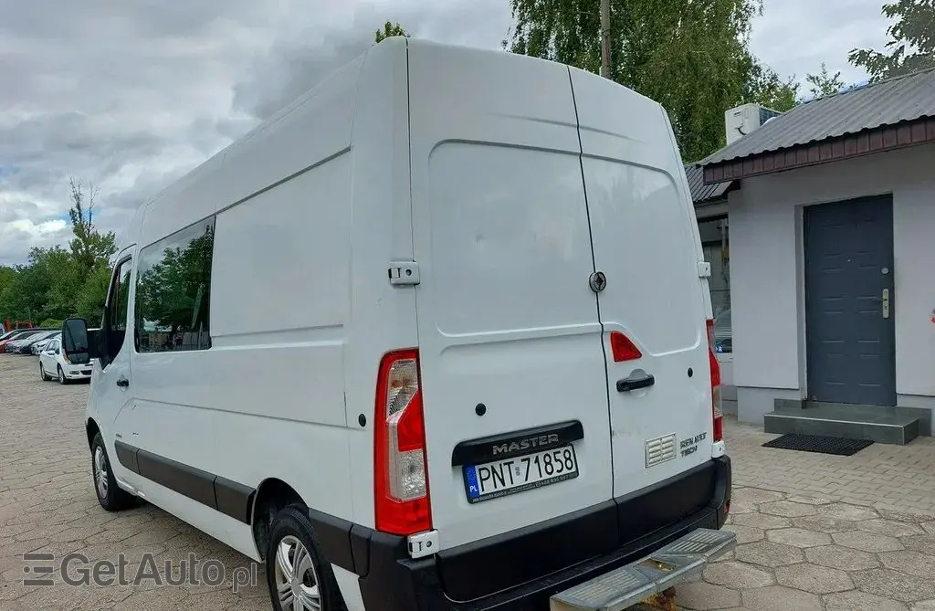 RENAULT Master 