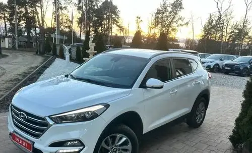 HYUNDAI Tucson 