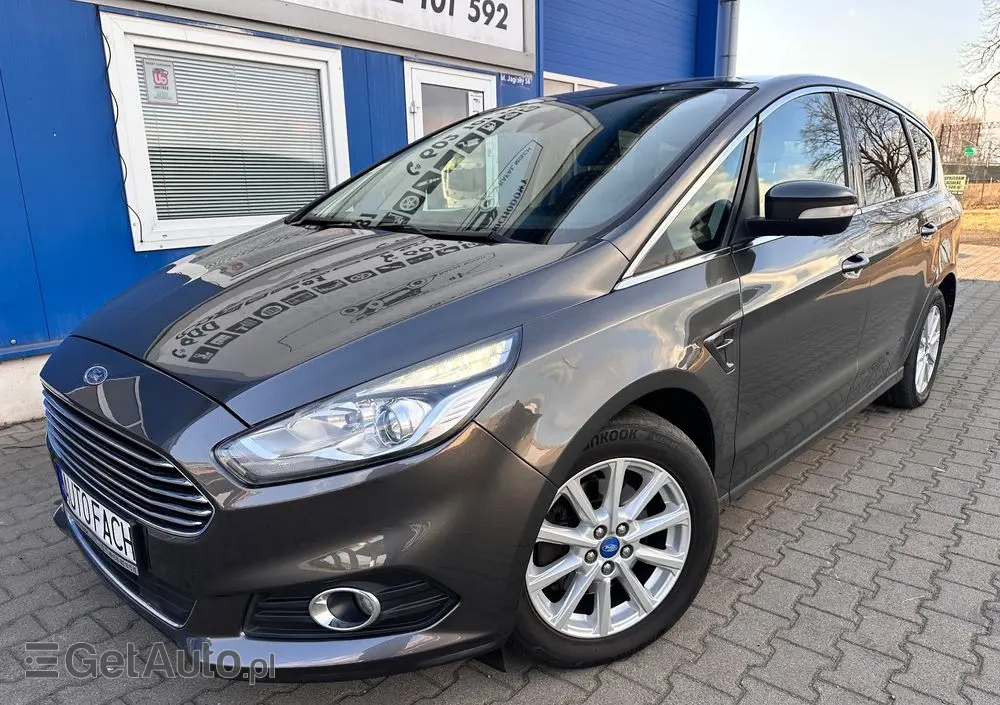 FORD S-Max 2.0 TDCi Bi-Turbo Titanium
