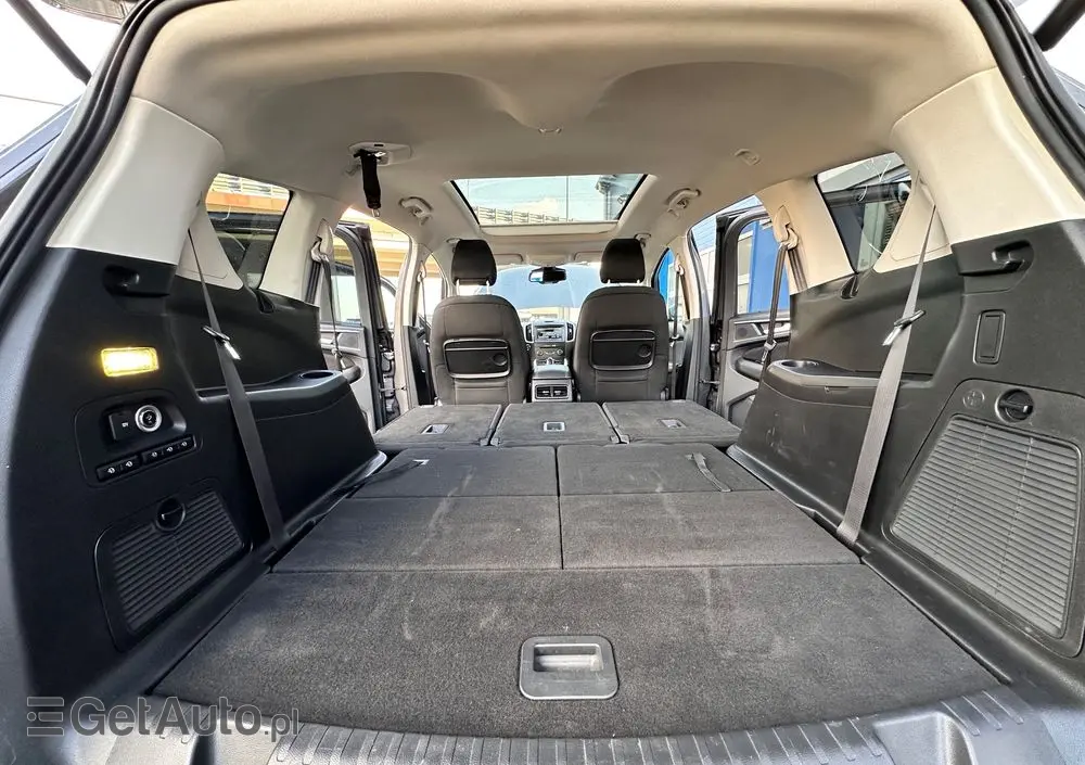 FORD S-Max 2.0 TDCi Bi-Turbo Titanium