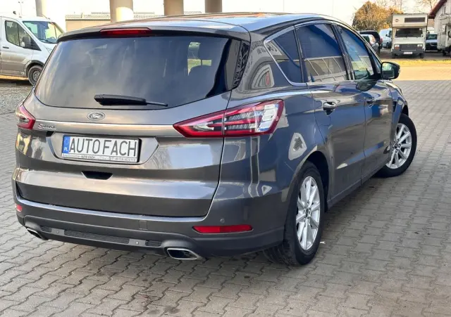 FORD S-Max 2.0 TDCi Bi-Turbo Titanium