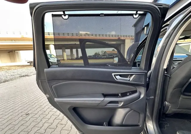 FORD S-Max 2.0 TDCi Bi-Turbo Titanium