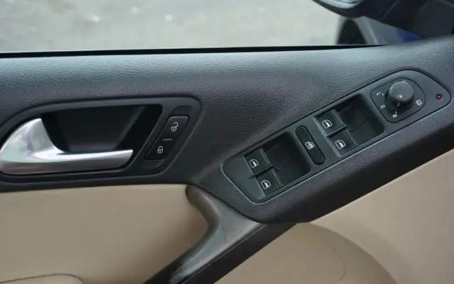 VOLKSWAGEN Tiguan 2.0 TDI 4Mot Sport&Style