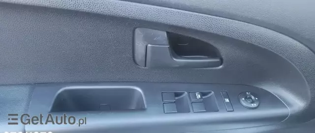 KIA Venga 1.4 CVVT Edition 7