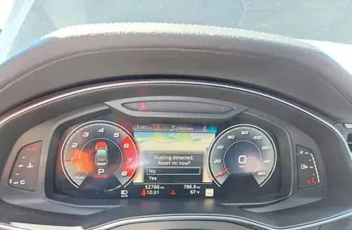 AUDI S6 