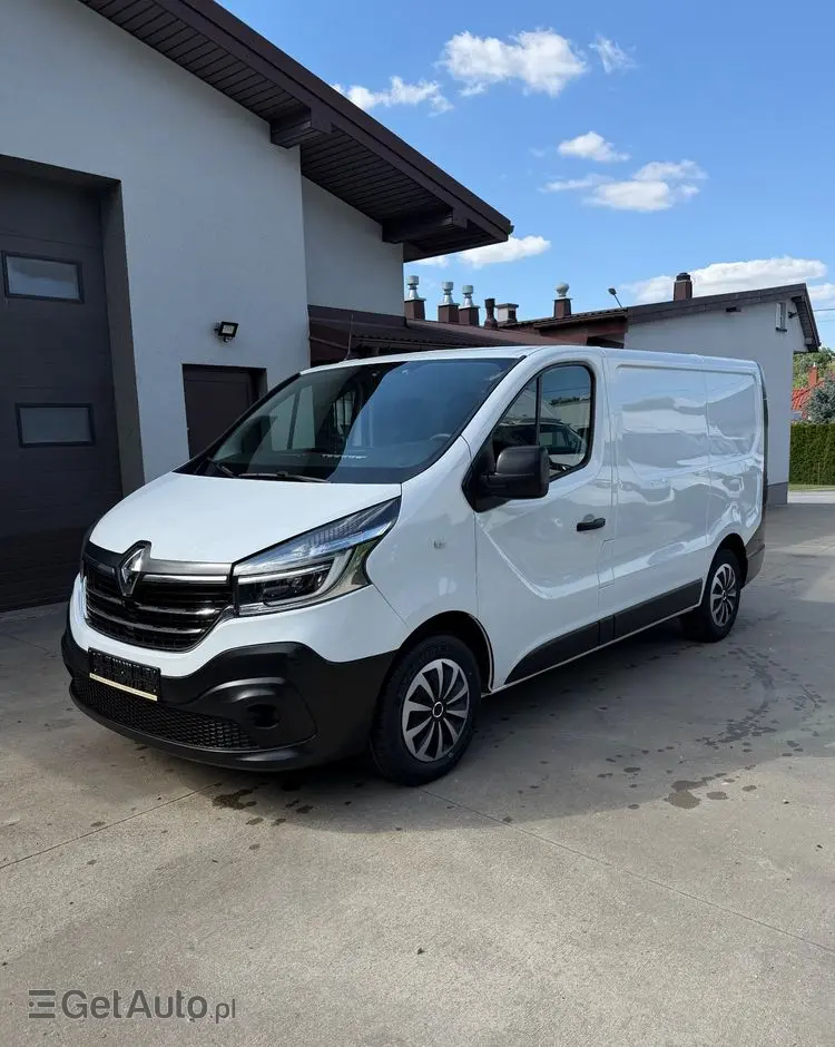 RENAULT Trafic Blaszak 2.0 