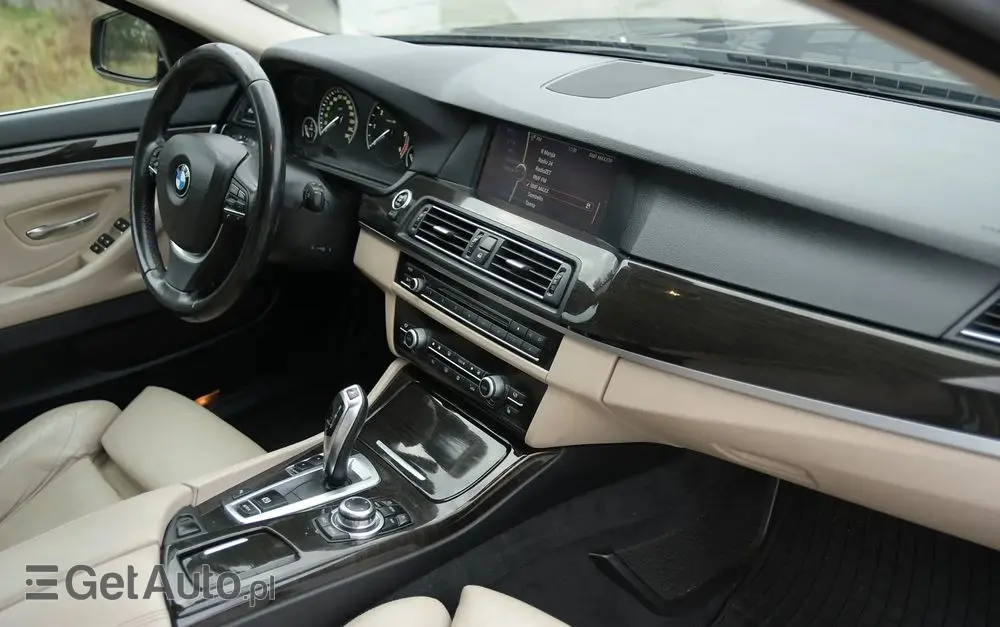 BMW Seria 5 525d