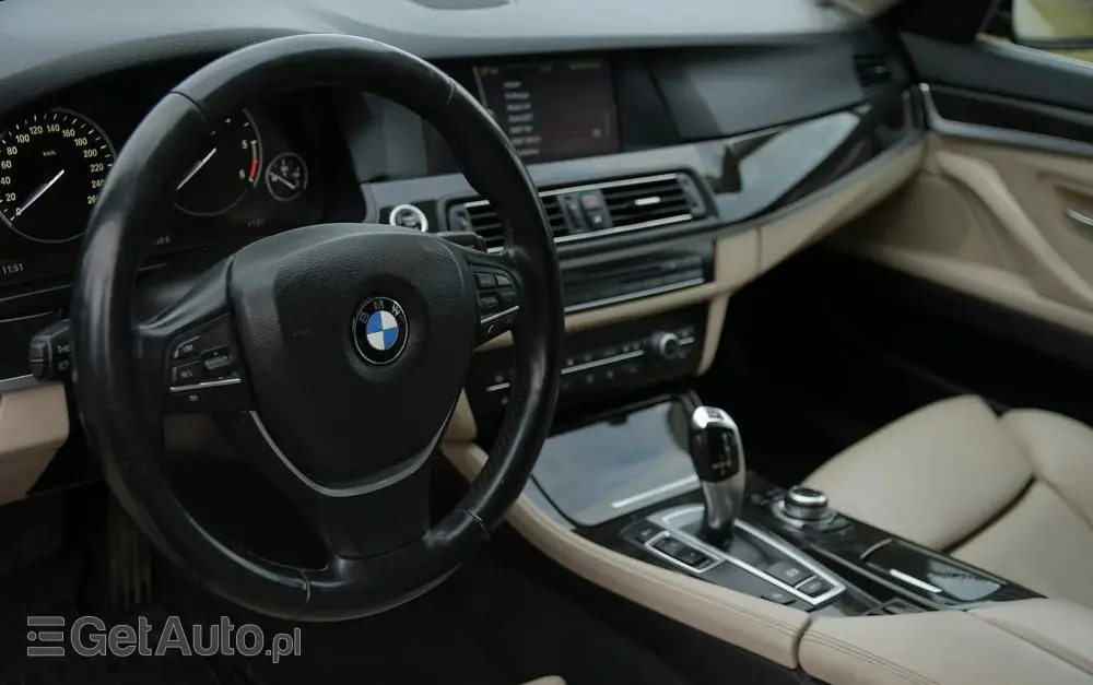 BMW Seria 5 525d