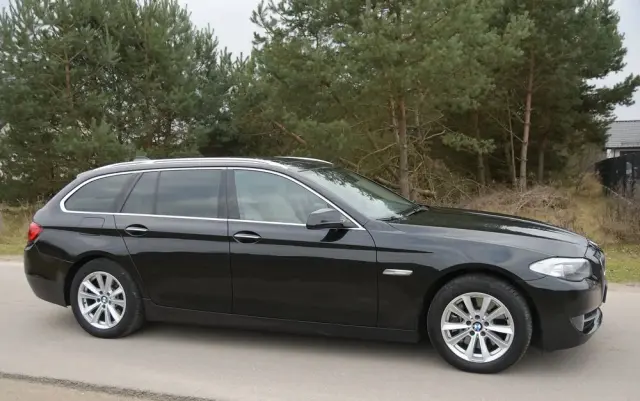 BMW Seria 5 525d