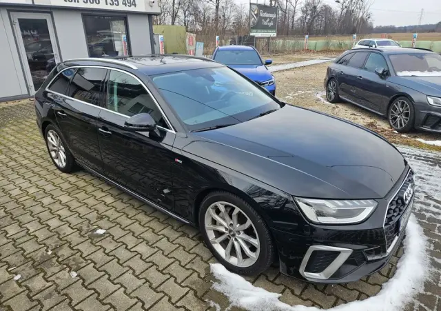 AUDI A4 Avant 40 TFSI S tronic